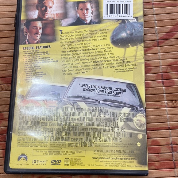 5/$10❤️❤️❤️THE ITALIAN JOB DVD it’s only 2$ when bundled!!! Get sone stuff!!! - Picture 2 of 5
